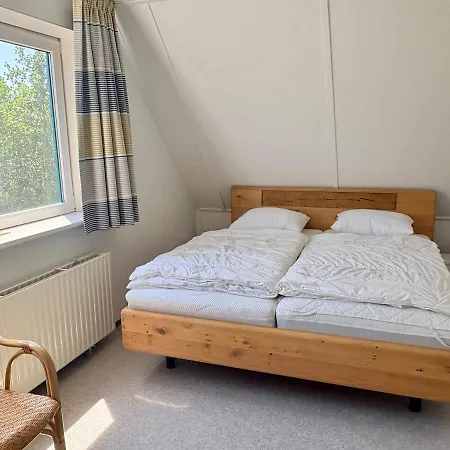 Bohemien 18 Dom wakacyjny Sint Maartensvlotbrug